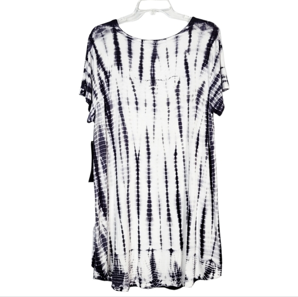 TORRID x DISNEY Mickey & Friends Minnie & Daisy Super Soft Tie Dye Tunic NWT - Picture 2 of 6